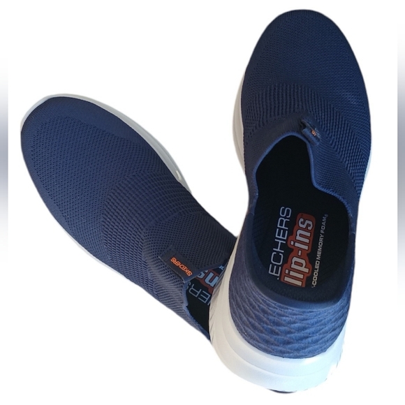 Men's Navy Skechers 9.5 EUC - Picture 4 of 6